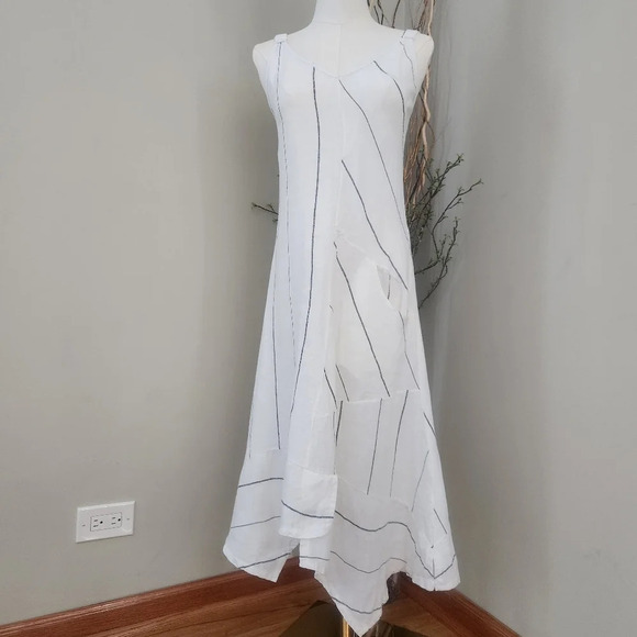 INIZIO Dresses & Skirts - INIZIO Italian Linen, Summer, Asimmetrical Dress size Medium